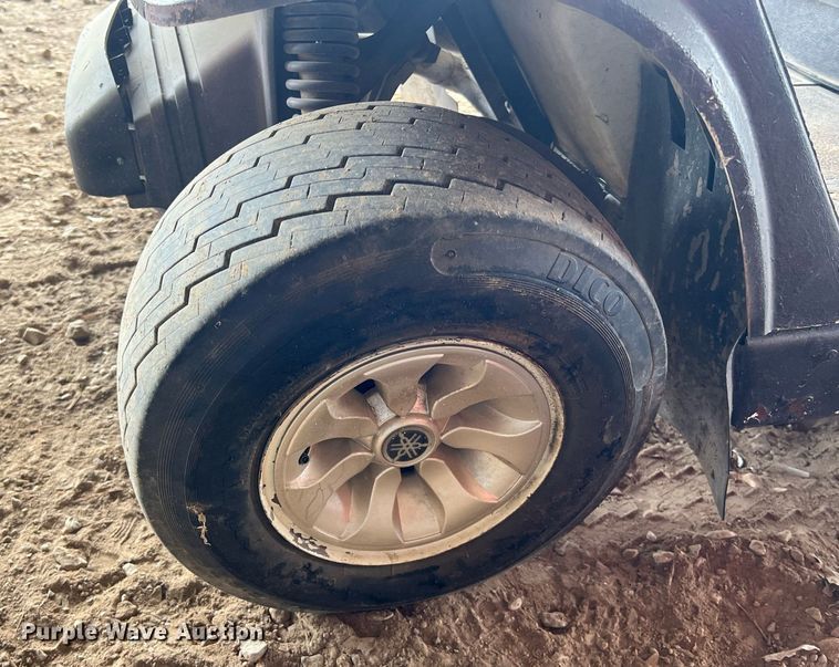 image for item II9068 (2) golf carts