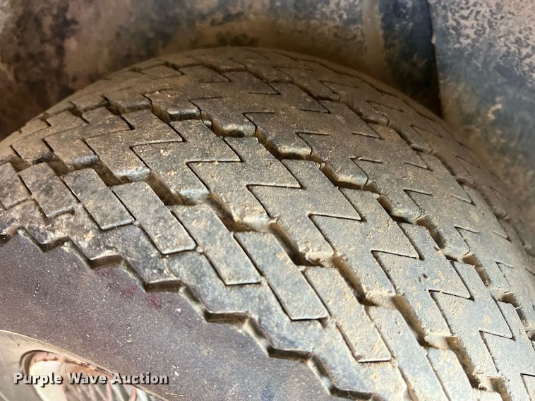 image for item II9068 (2) golf carts