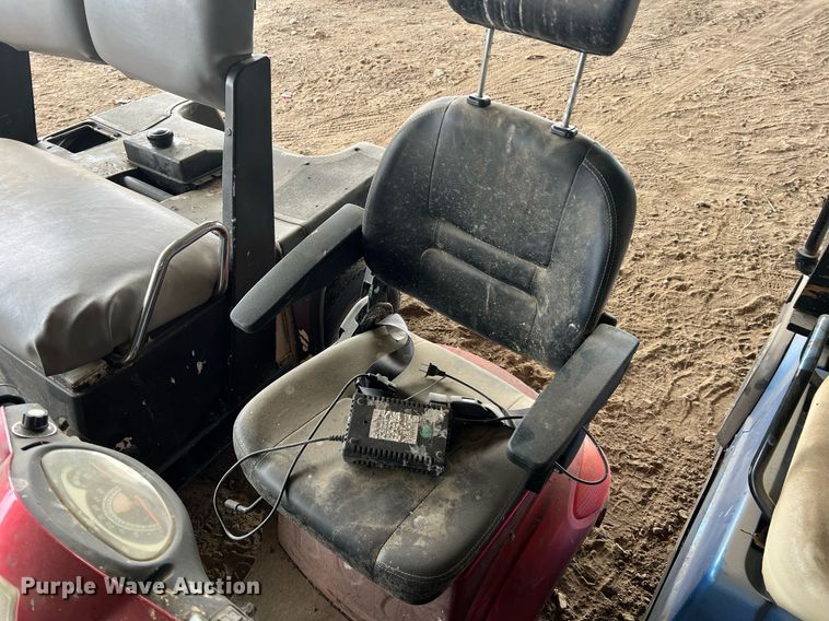 image for item II9068 (2) golf carts