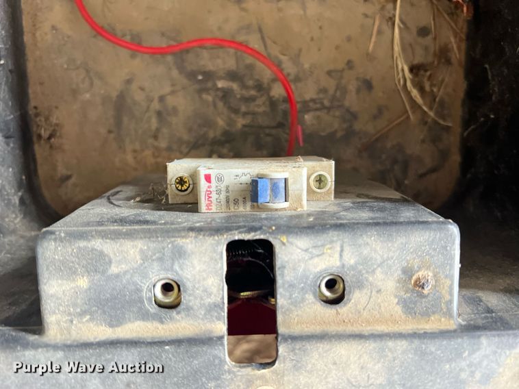 image for item II9068 (2) golf carts