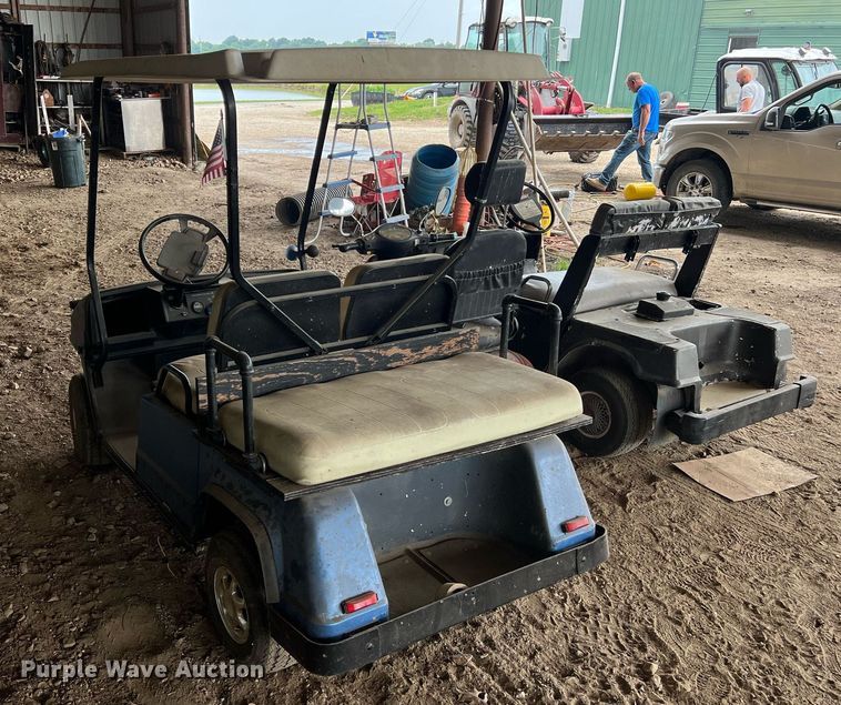 image for item II9068 (2) golf carts