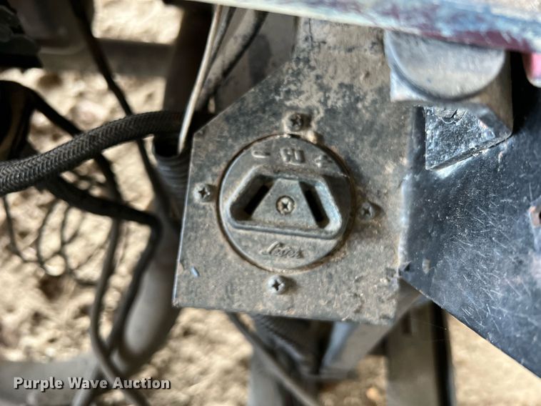 image for item II9068 (2) golf carts