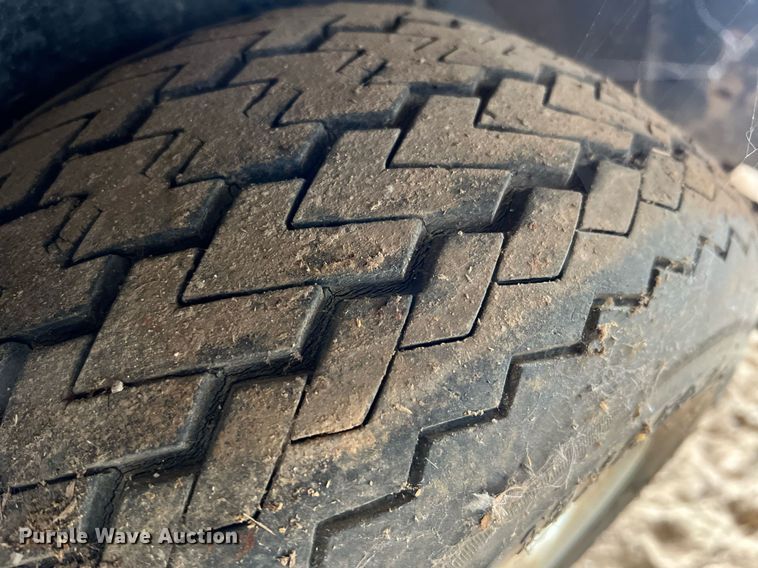 image for item II9068 (2) golf carts