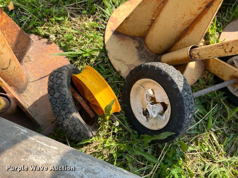 image for item II9076 (7) jack stands