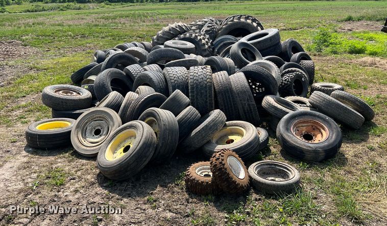 image for item II9078 Wheels and tires