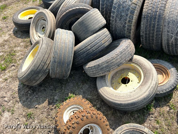 image for item II9078 Wheels and tires