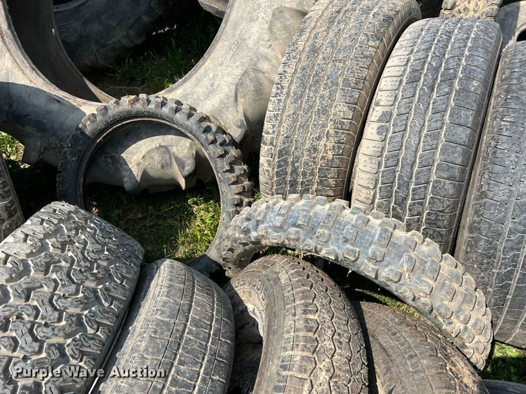 image for item II9078 Wheels and tires