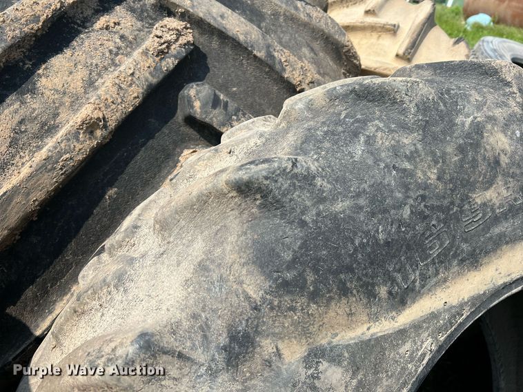 image for item II9078 Wheels and tires