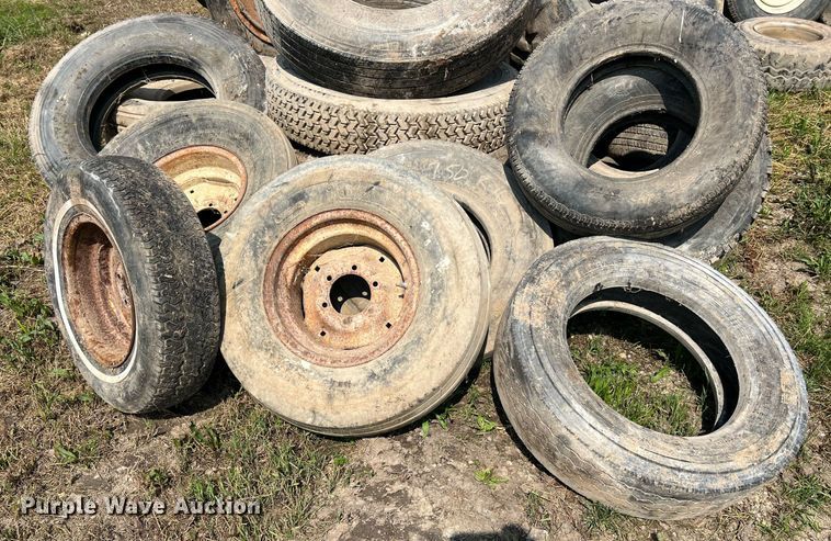 image for item II9078 Wheels and tires