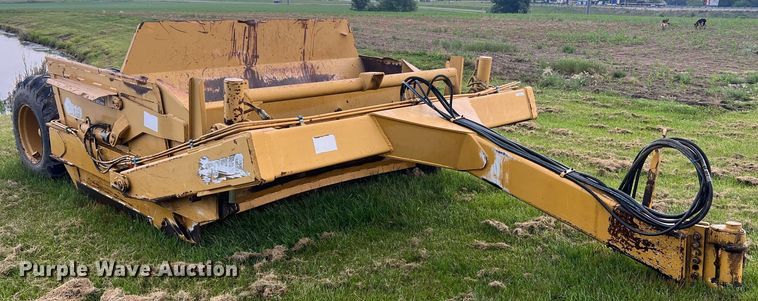 image for item II9080 Steiger 1410  scraper