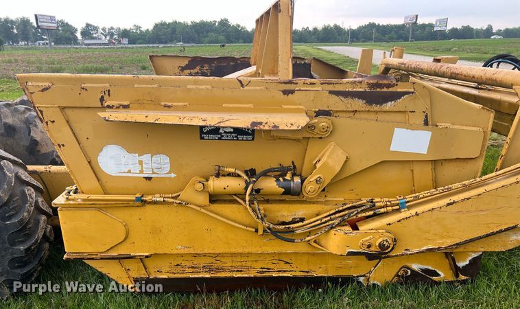 image for item II9080 Steiger 1410  scraper