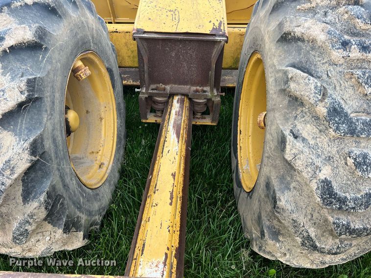 image for item II9080 Steiger 1410  scraper