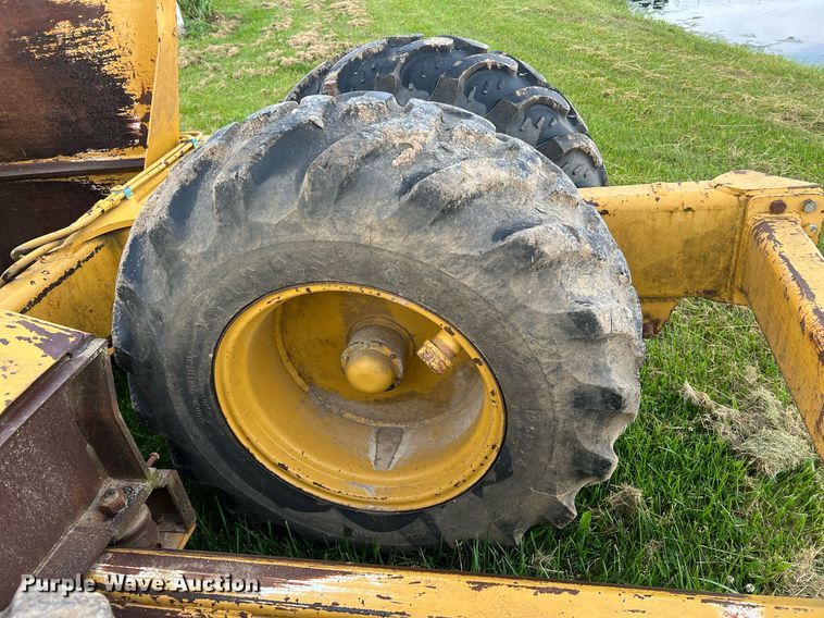 image for item II9080 Steiger 1410  scraper