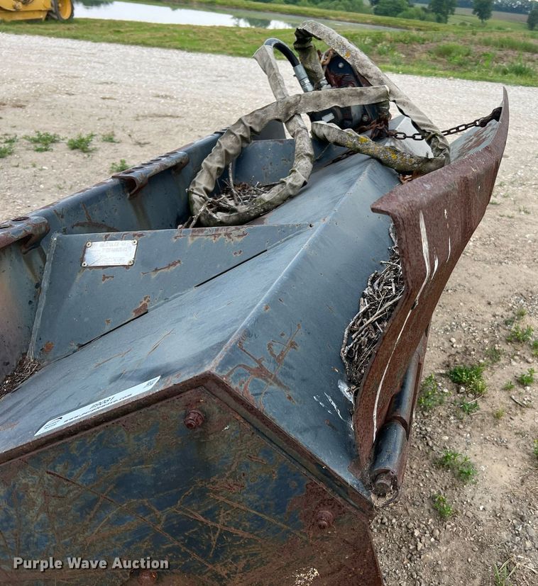 image for item II9081 Melroe Tiller 68  skid steer tiller