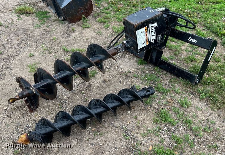 image for item II9082 Lowe 750CLH  skid steer auger