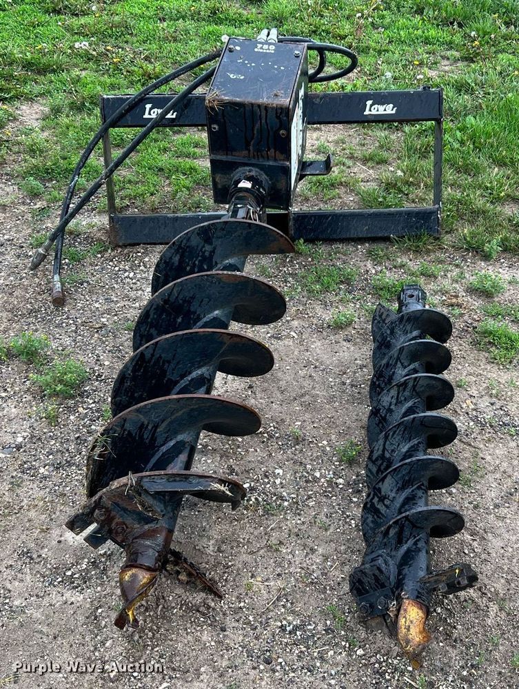 image for item II9082 Lowe 750CLH  skid steer auger
