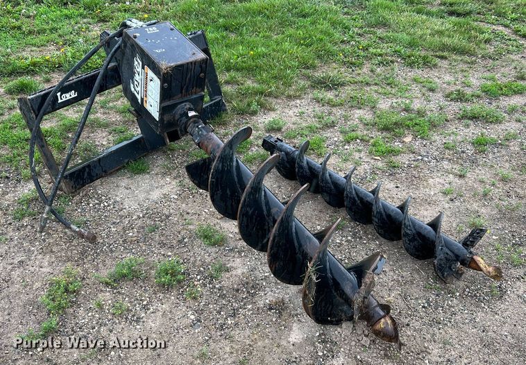 image for item II9082 Lowe 750CLH  skid steer auger