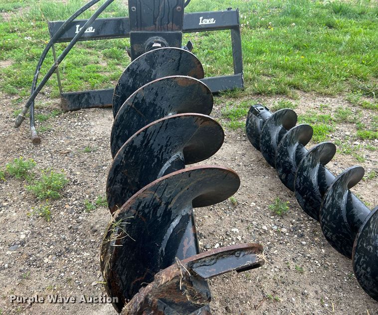 image for item II9082 Lowe 750CLH  skid steer auger