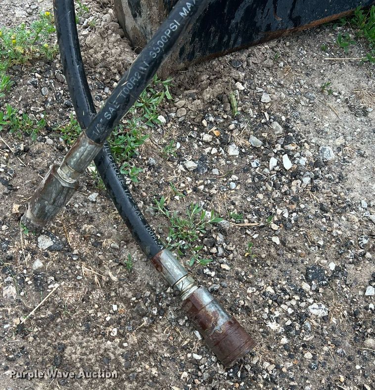 image for item II9082 Lowe 750CLH  skid steer auger