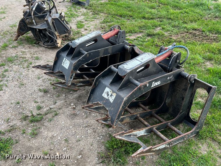 image for item II9084 Lowe G72  skid steer grapple bucket