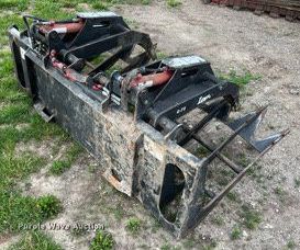 image for item II9084 Lowe G72  skid steer grapple bucket