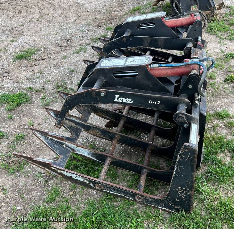 image for item II9084 Lowe G72  skid steer grapple bucket
