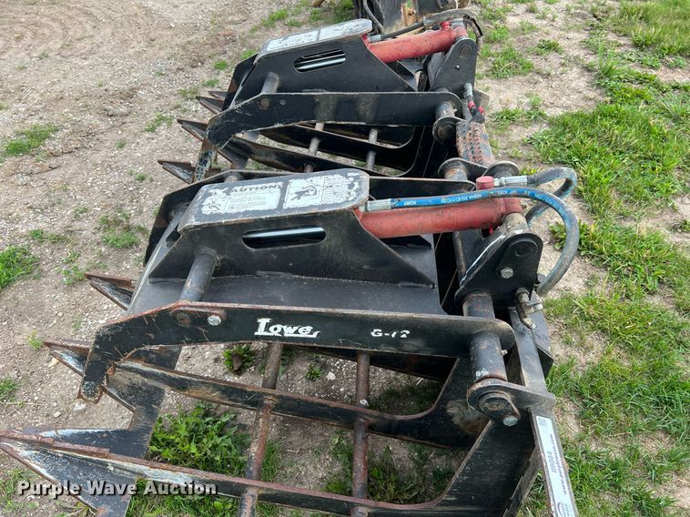 image for item II9084 Lowe G72  skid steer grapple bucket