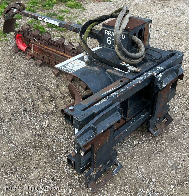 image for item II9085 Bradco 617  skid steer trencher