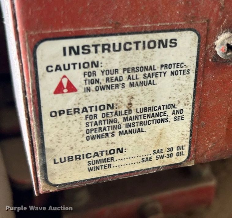 image for item II9087 (2) pieces of support equipment