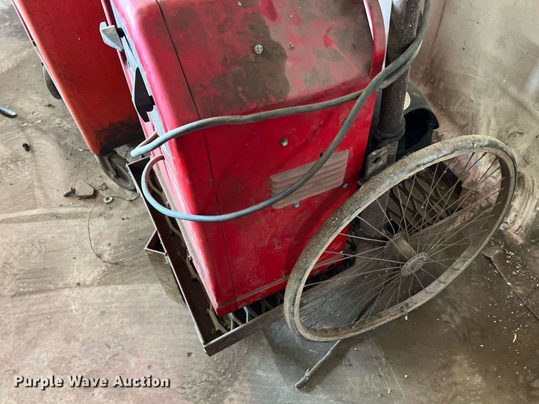 image for item II9088 (3) welders