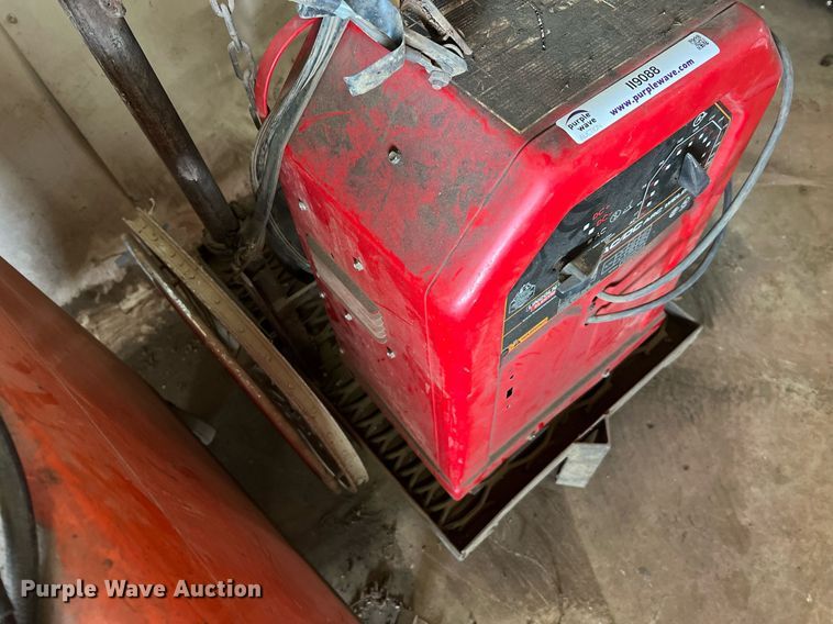 image for item II9088 (3) welders