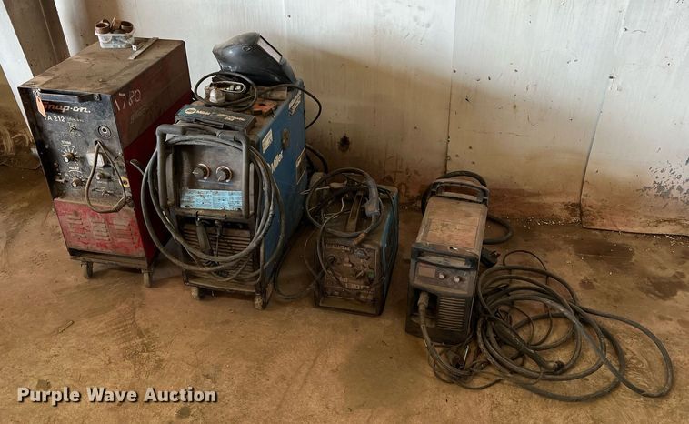 image for item II9090 (3) welders