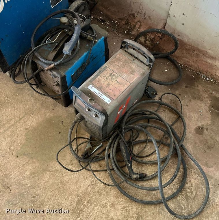 image for item II9090 (3) welders