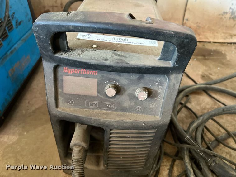 image for item II9090 (3) welders