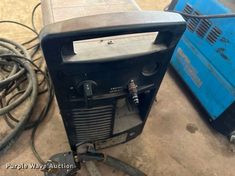 image for item II9090 (3) welders