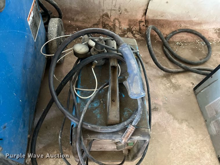 image for item II9090 (3) welders