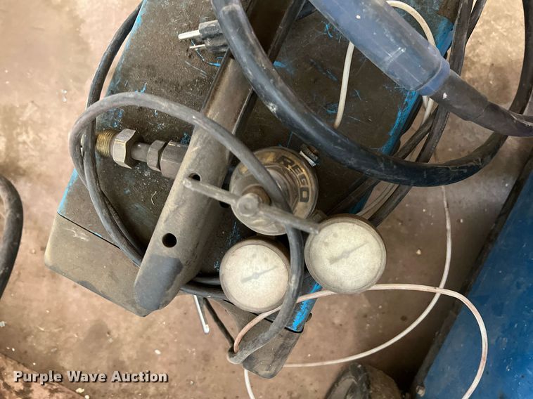 image for item II9090 (3) welders