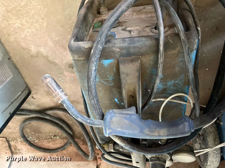 image for item II9090 (3) welders