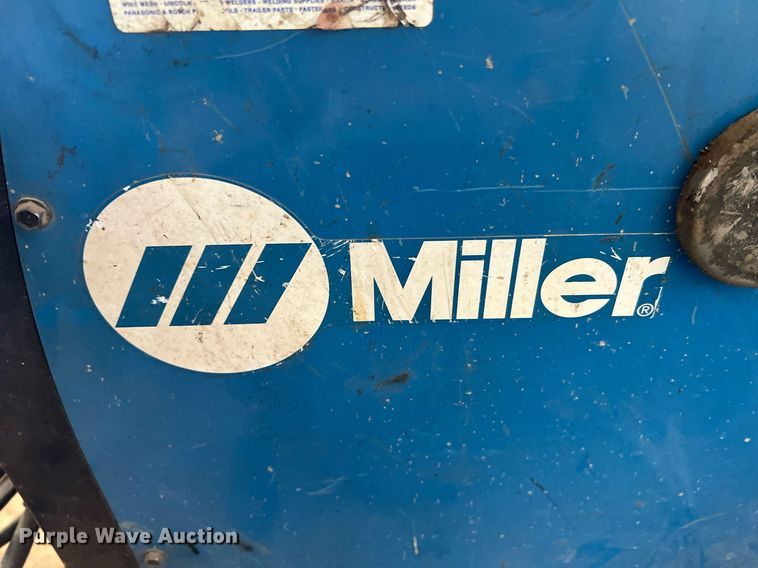 image for item II9090 (3) welders