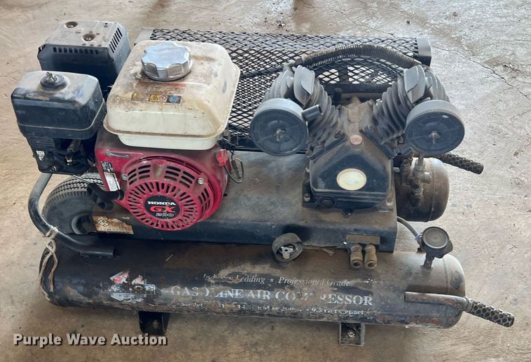 image for item II9091 Tahoe  air compressor