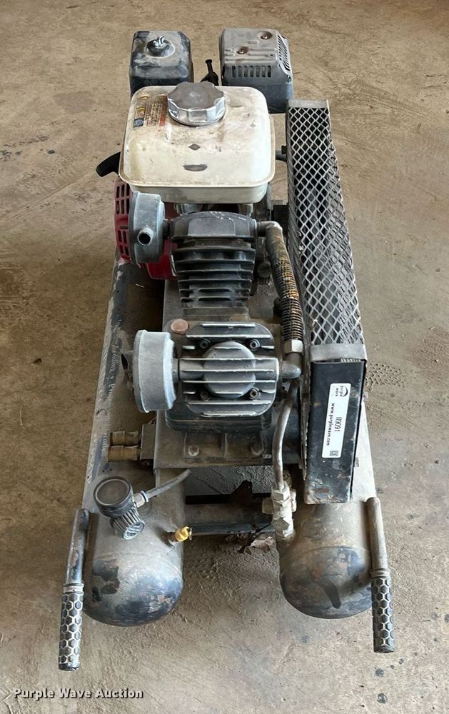 image for item II9091 Tahoe  air compressor