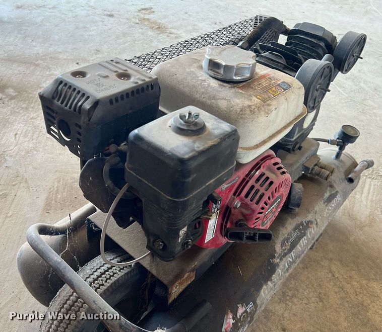 image for item II9091 Tahoe  air compressor