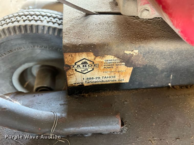 image for item II9091 Tahoe  air compressor