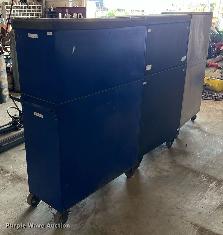 image for item II9092 (3) toolboxes