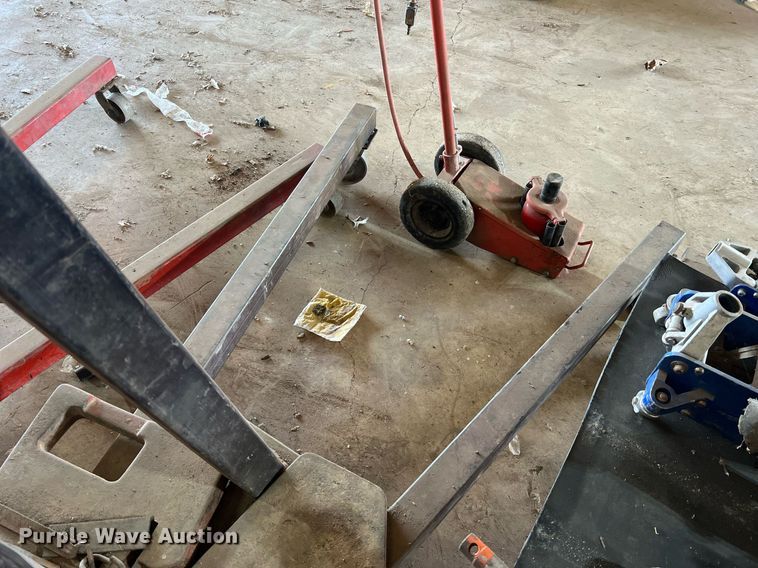 image for item II9096 Jacks