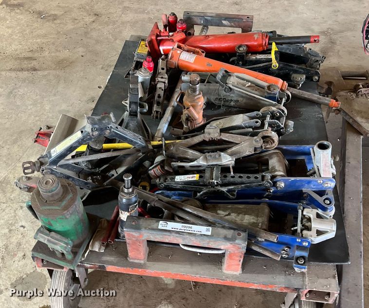 image for item II9096 Jacks