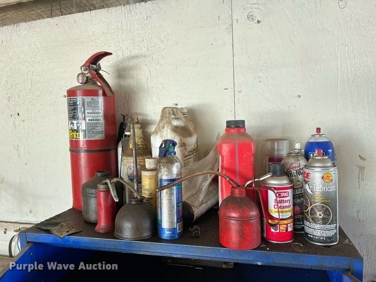 image for item II9099 Storage and shelving