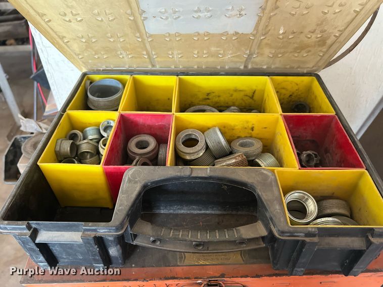 image for item II9099 Storage and shelving