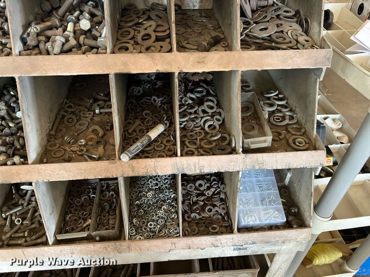 image for item II9099 Storage and shelving