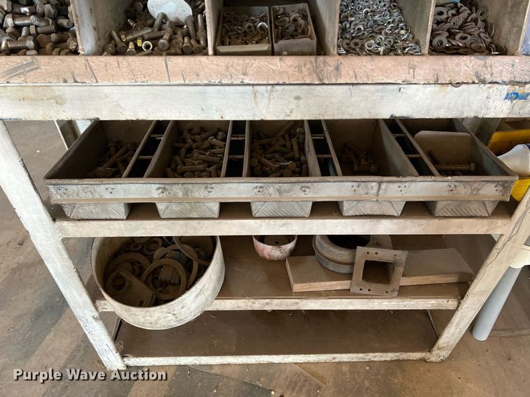 image for item II9099 Storage and shelving